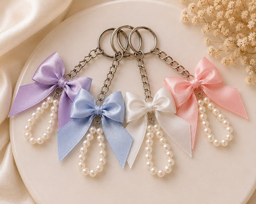🎀 Pookie Pearl Bow Keychains
