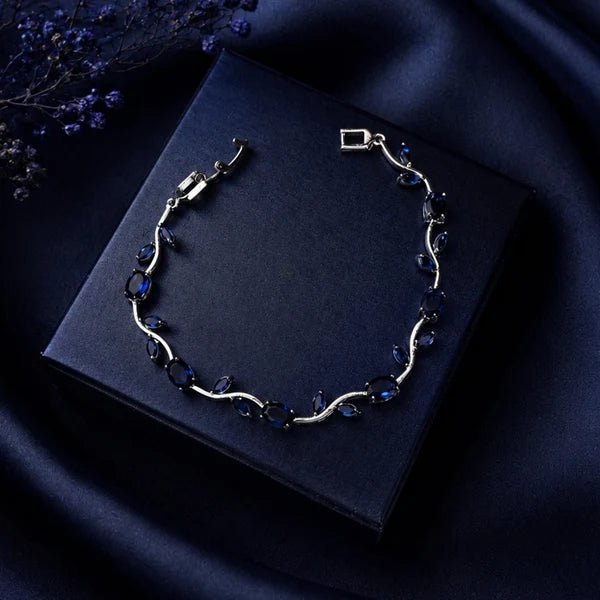 💎 Midnight Sapphire Elegance Bracelet